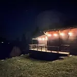 Le Des 4 Chouettes Шале