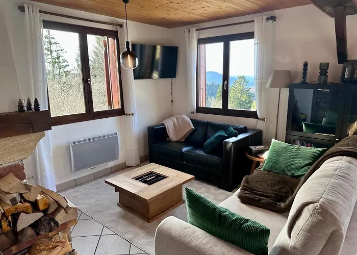 Le Des 4 Chouettes Horská chata