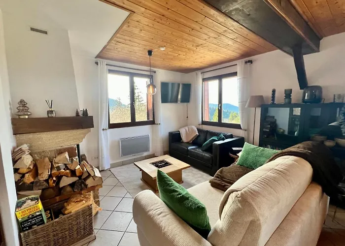 Le Des 4 Chouettes Chalé *